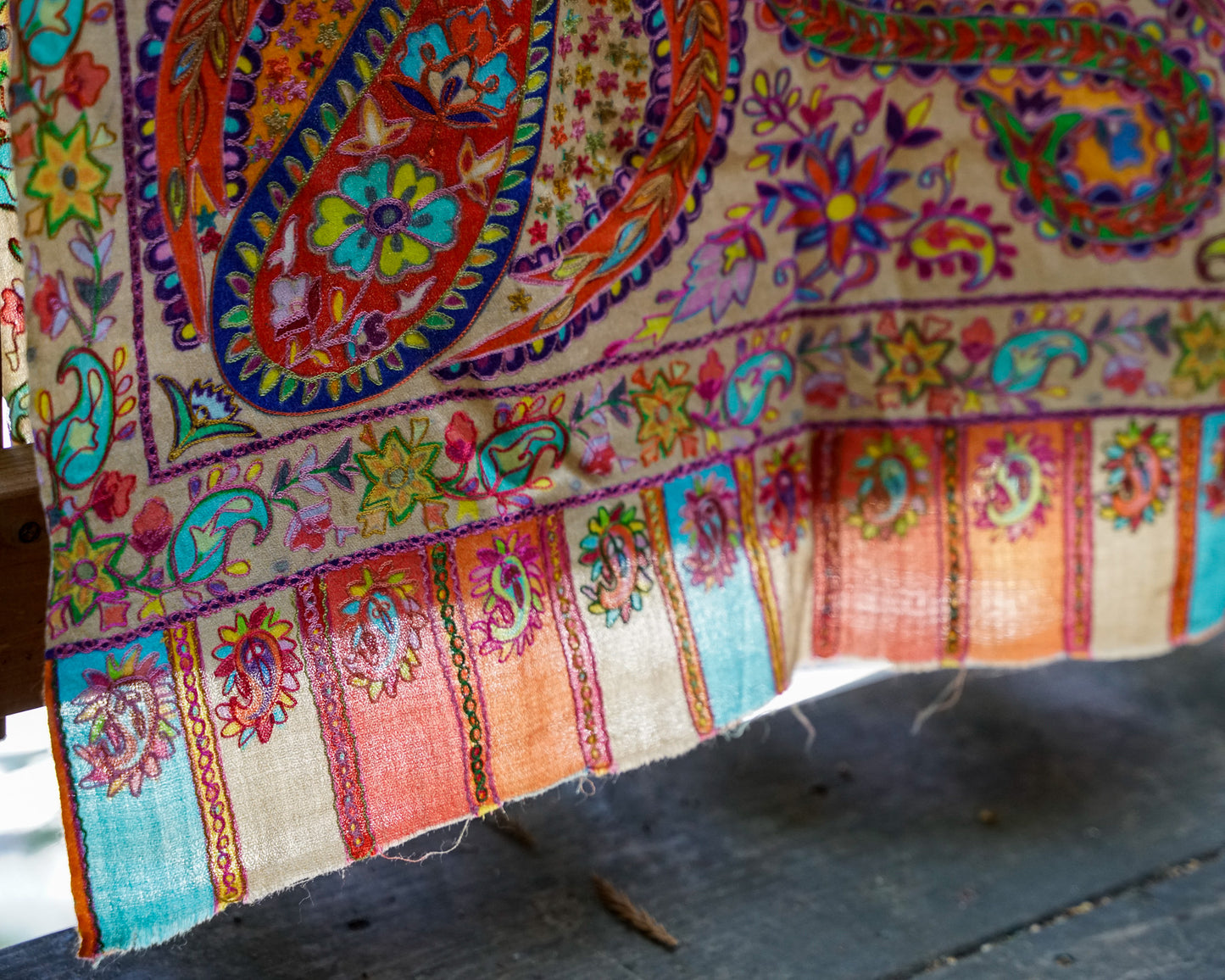 Phoolkari Raga Pashmina